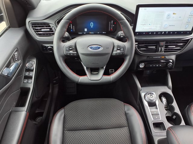 Certified 2023 Ford Escape ST-Line w/ Tech Pack #1 AWD/4WD image 6