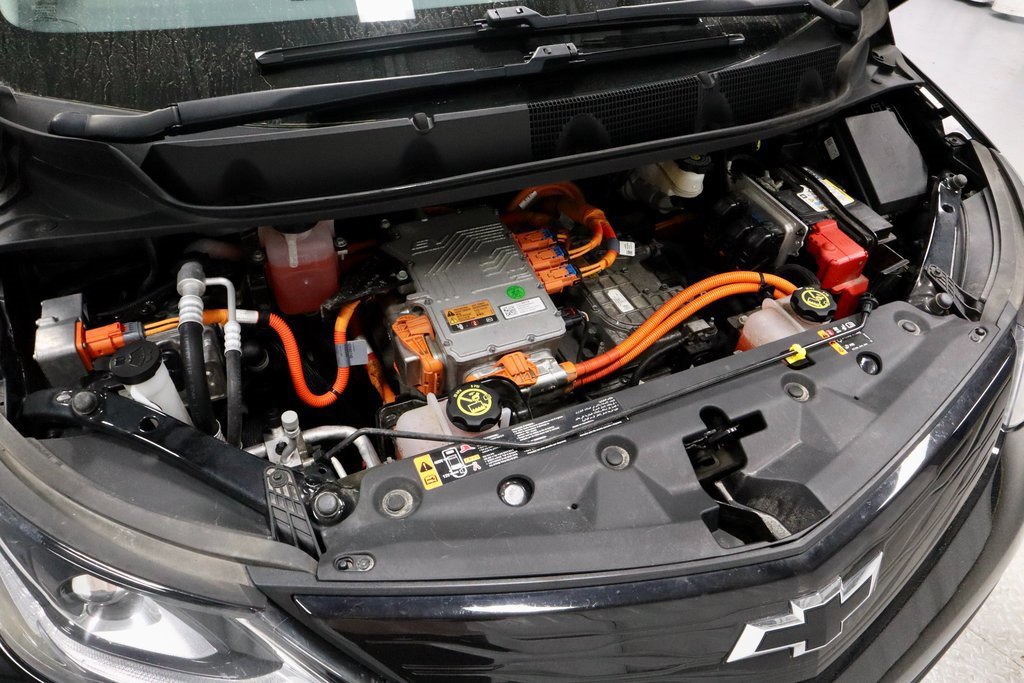 Used 2020 Chevrolet Bolt Premier w/ Infotainment Package image 16