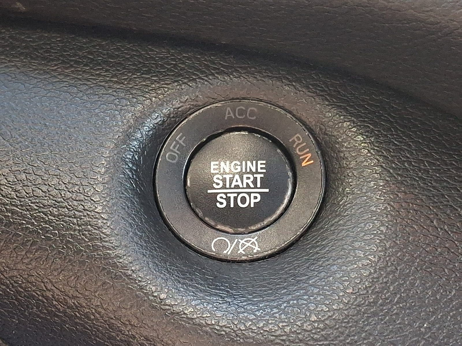 Used 2019 Jeep Cherokee Limited AWD/4WD image 27