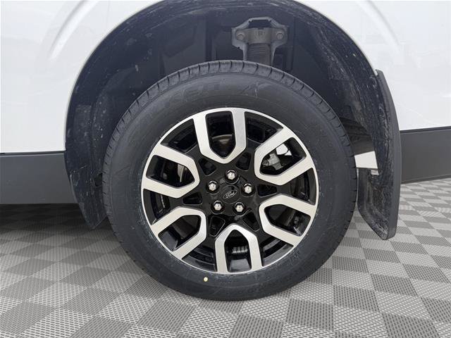 Certified 2023 Ford Maverick Lariat w/ Lariat Luxury Package AWD/4WD image 23