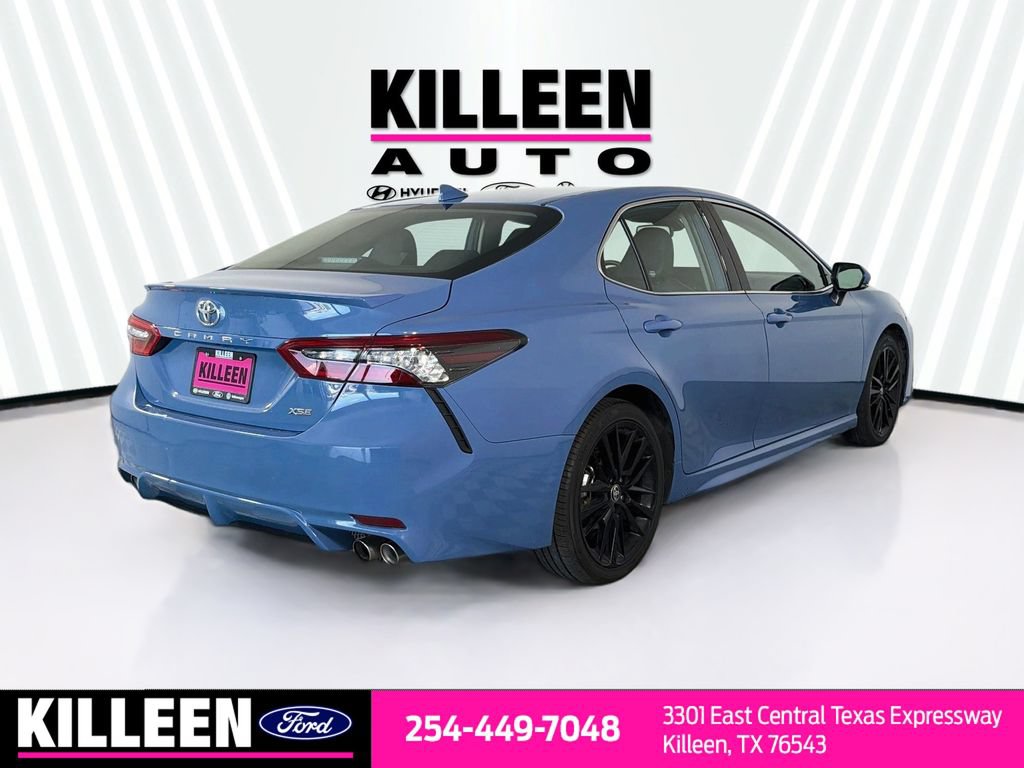 Used 2024 Toyota Camry XSE FWD image 9