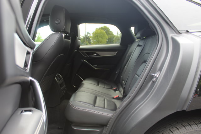 Used 2025 Jaguar F-PACE R-Dynamic S AWD/4WD image 28
