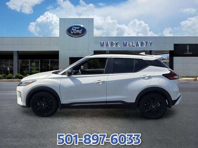 Used 2024 Nissan Kicks SR FWD image 2