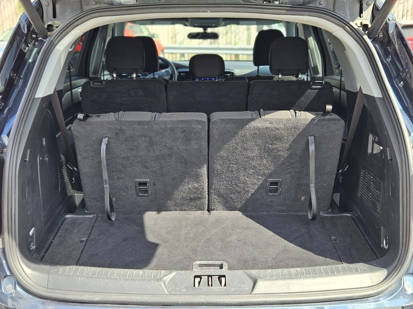 Certified 2024 Ford Explorer XLT image 31