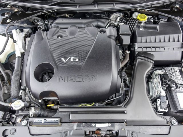 Used 2023 Nissan Maxima SL FWD image 35