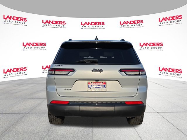 Used 2023 Jeep Grand Cherokee L Laredo AWD/4WD image 4