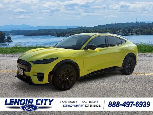 Certified 2025 Ford Mustang Mach-E Premium w/ Sport Appearance Package AWD/4WD image 7