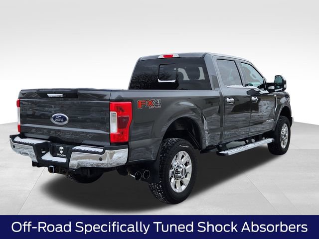 Certified 2018 Ford F350 Lariat w/ Chrome Package image 10