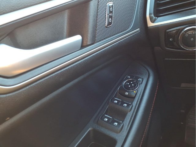 Certified 2024 Ford Edge ST-Line AWD/4WD image 26