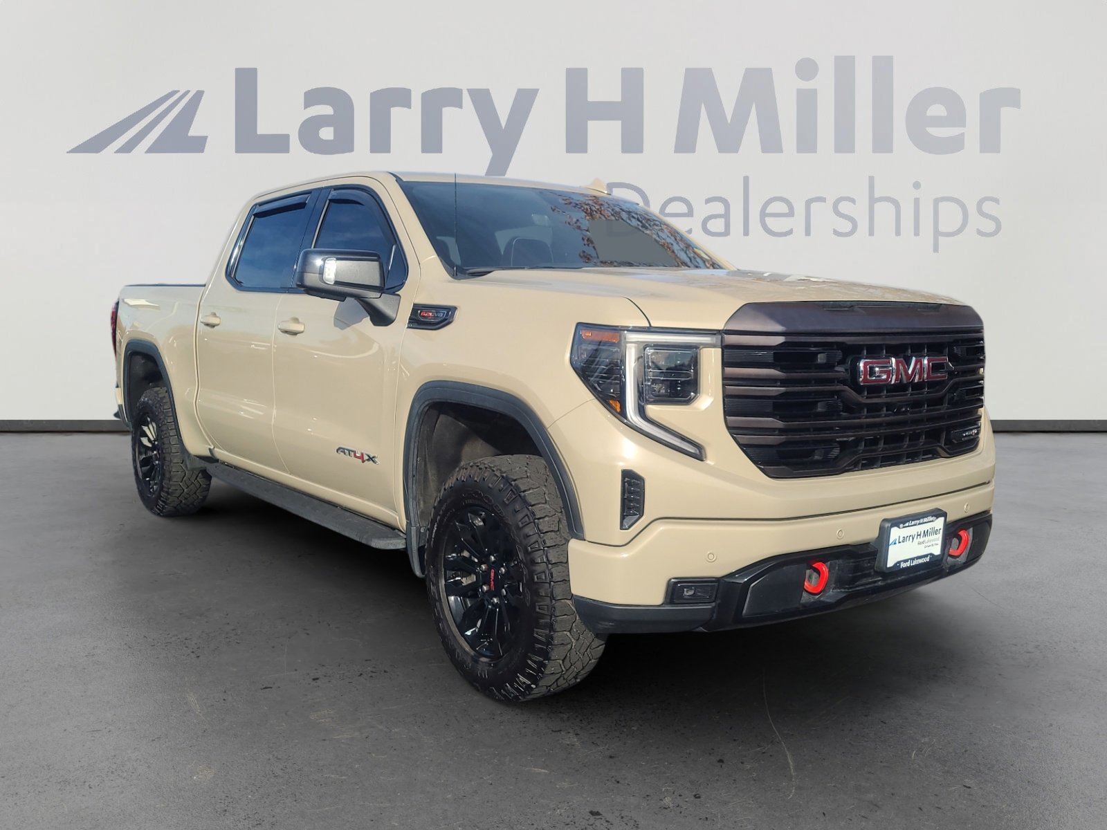 Used 2022 GMC Sierra 1500 AT4X image 7