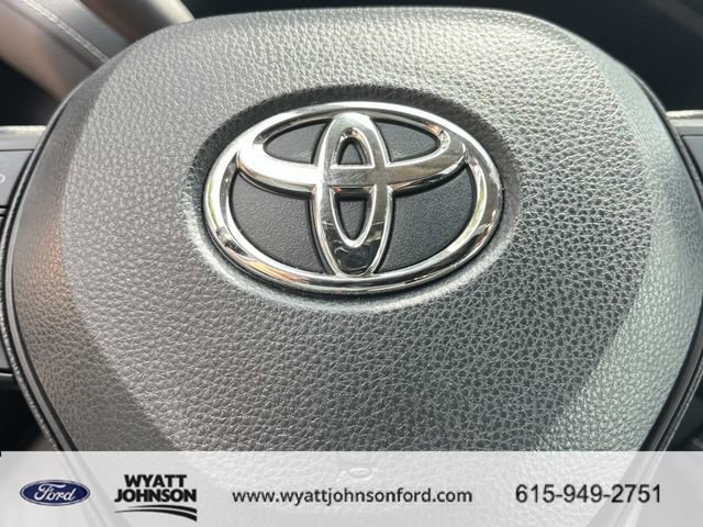Used 2024 Toyota RAV4 LE AWD/4WD image 32