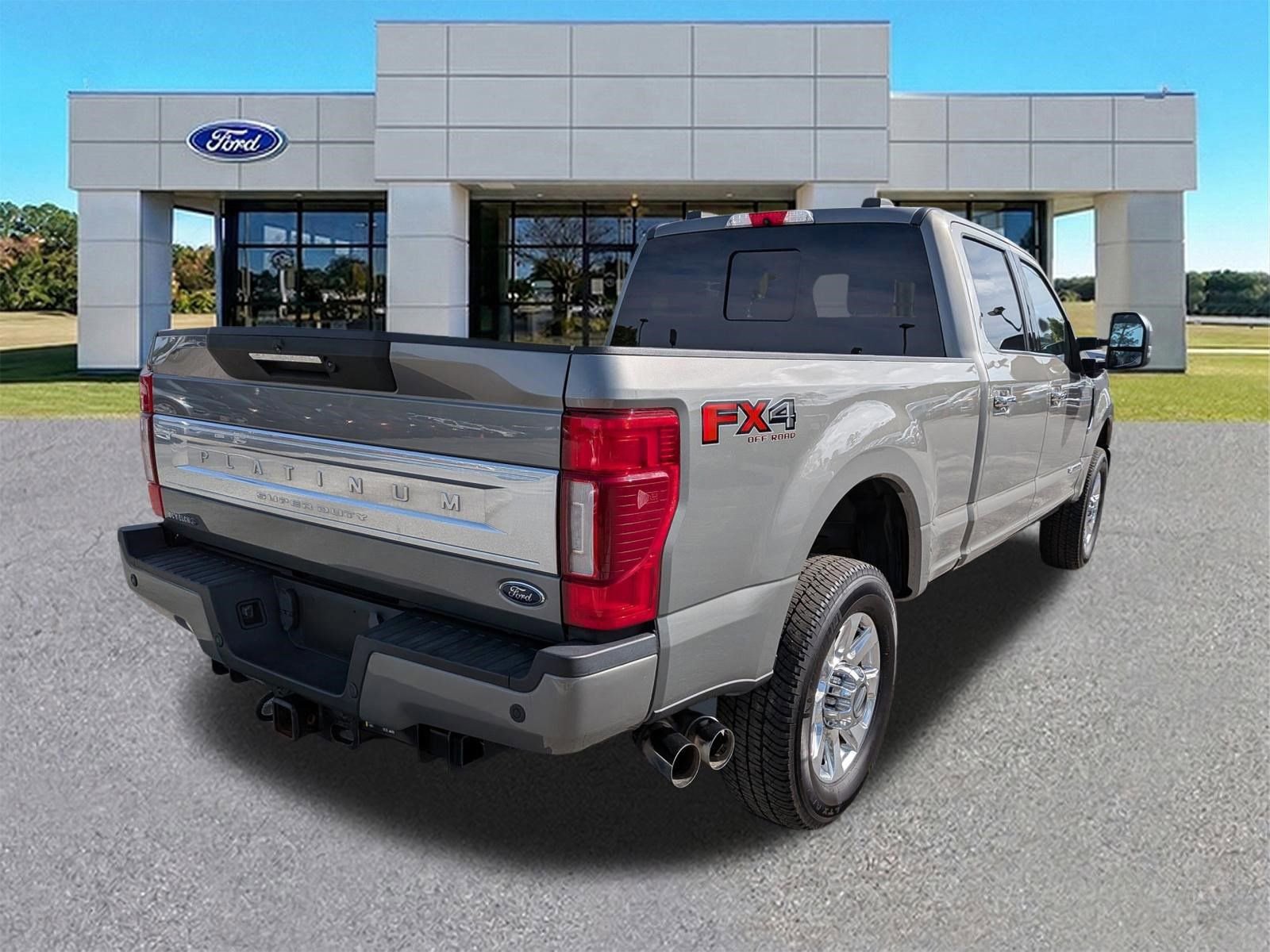 Certified 2020 Ford F250 Platinum w/ FX4 Off-Road Package image 2