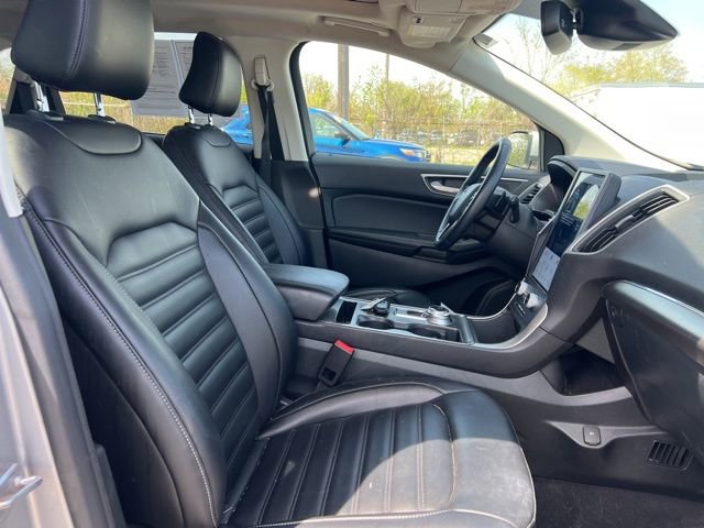 Certified 2022 Ford Edge SEL w/ Convenience Package AWD/4WD image 10