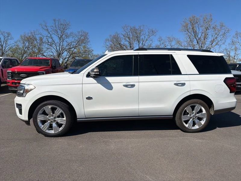 Certified 2024 Ford Expedition King Ranch AWD/4WD image 5