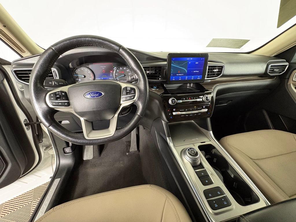 Certified 2021 Ford Explorer Limited w/ Equipment Group 301A image 12