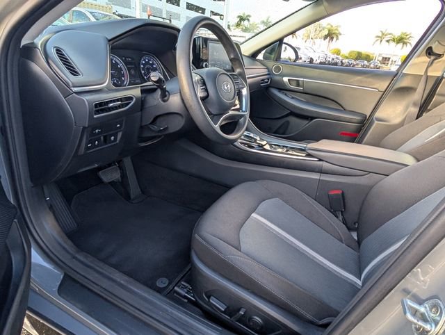 Used 2020 Hyundai Sonata SEL w/ Cargo Package image 9