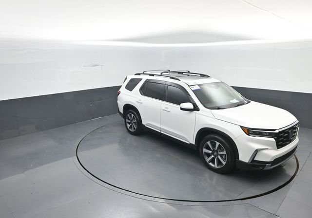 Used 2024 Honda Pilot Elite image 24