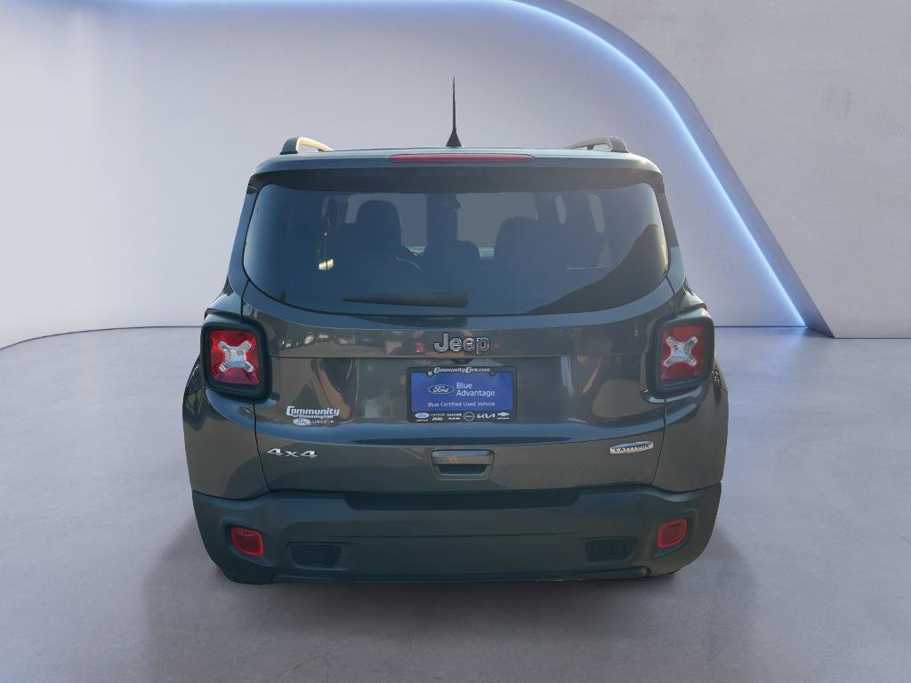 Used 2020 Jeep Renegade Latitude w/ Cold Weather Group AWD/4WD image 6