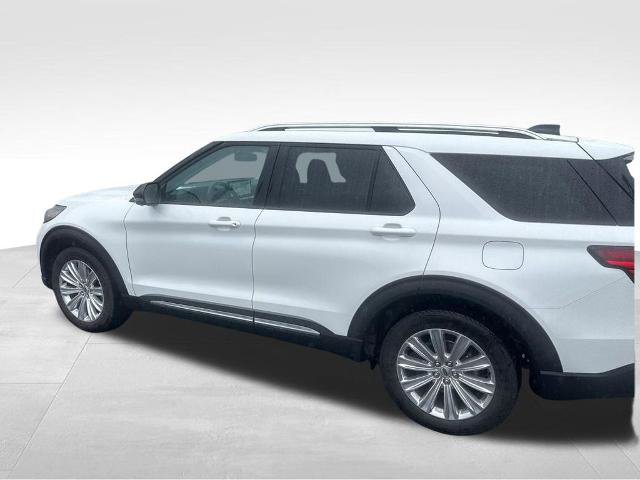 Certified 2025 Ford Explorer Platinum w/ LUX Leather Package AWD/4WD image 6