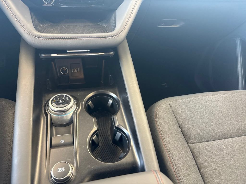 Certified 2025 Ford Explorer Active AWD/4WD image 26