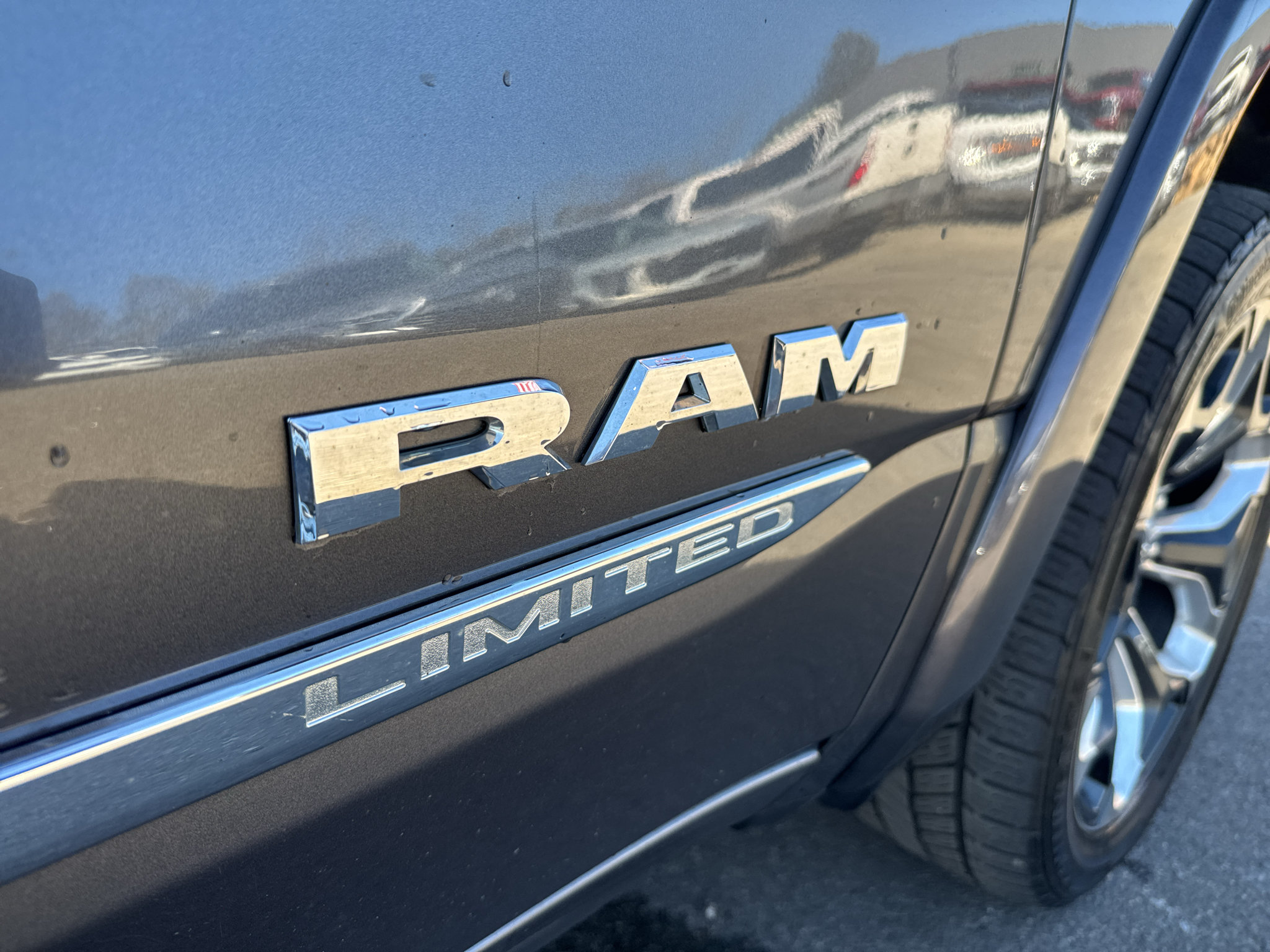 Used 2021 RAM 1500 Limited AWD/4WD image 20