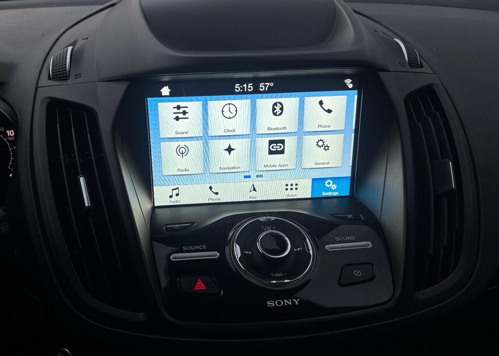 Certified 2019 Ford Escape Titanium image 36