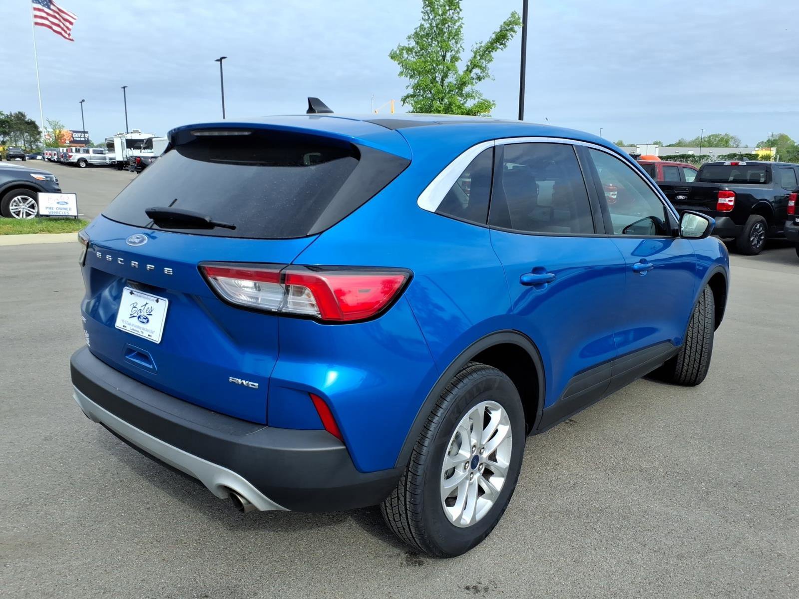 Certified 2021 Ford Escape SE w/ Cold Weather Package image 5