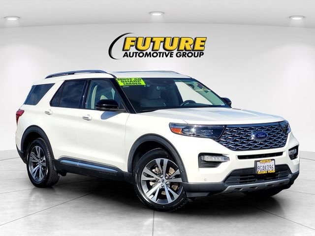 Certified 2020 Ford Explorer Platinum w/ Premium Technology Package AWD/4WD image 1
