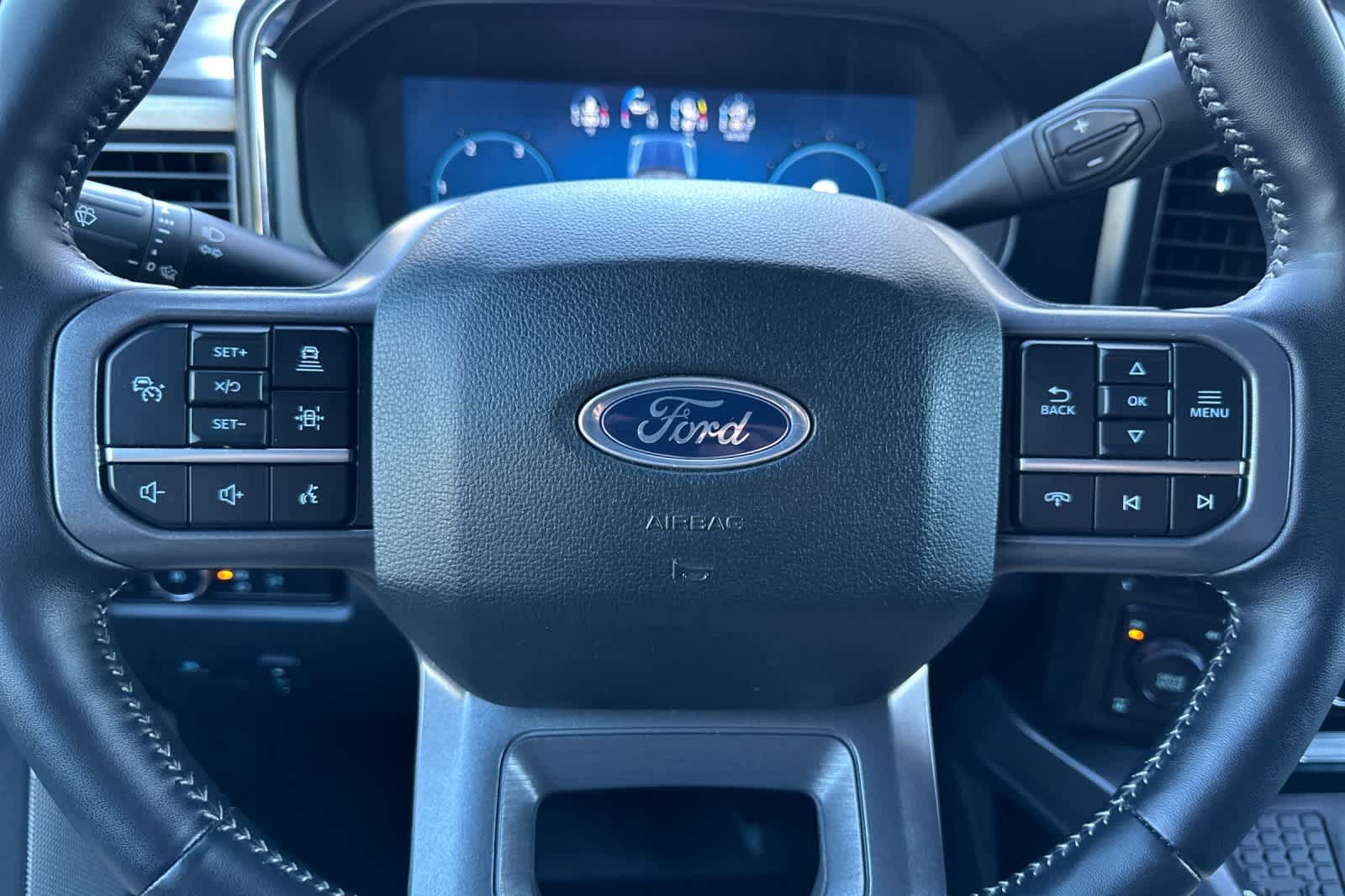 Certified 2024 Ford F250 Lariat w/ Lariat Ultimate Package AWD/4WD image 23