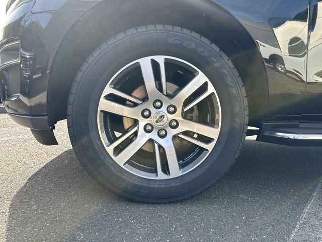 Certified 2023 Ford Expedition Limited image 47