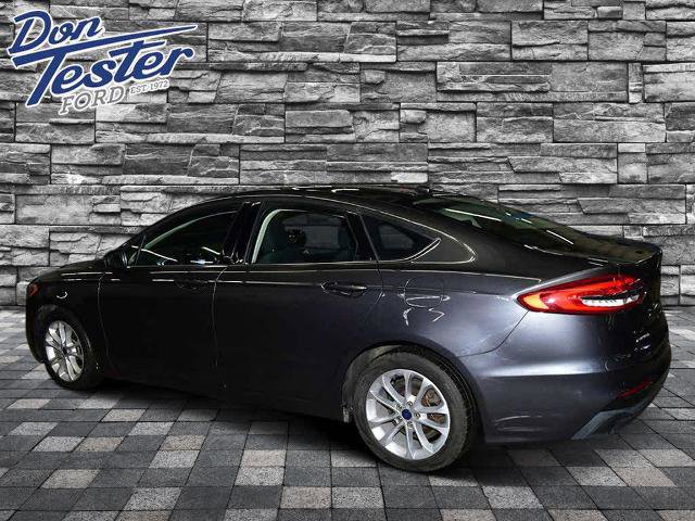 Certified 2020 Ford Fusion SE image 3