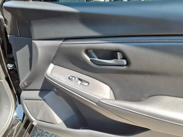 Used 2024 Nissan Sentra S FWD image 16