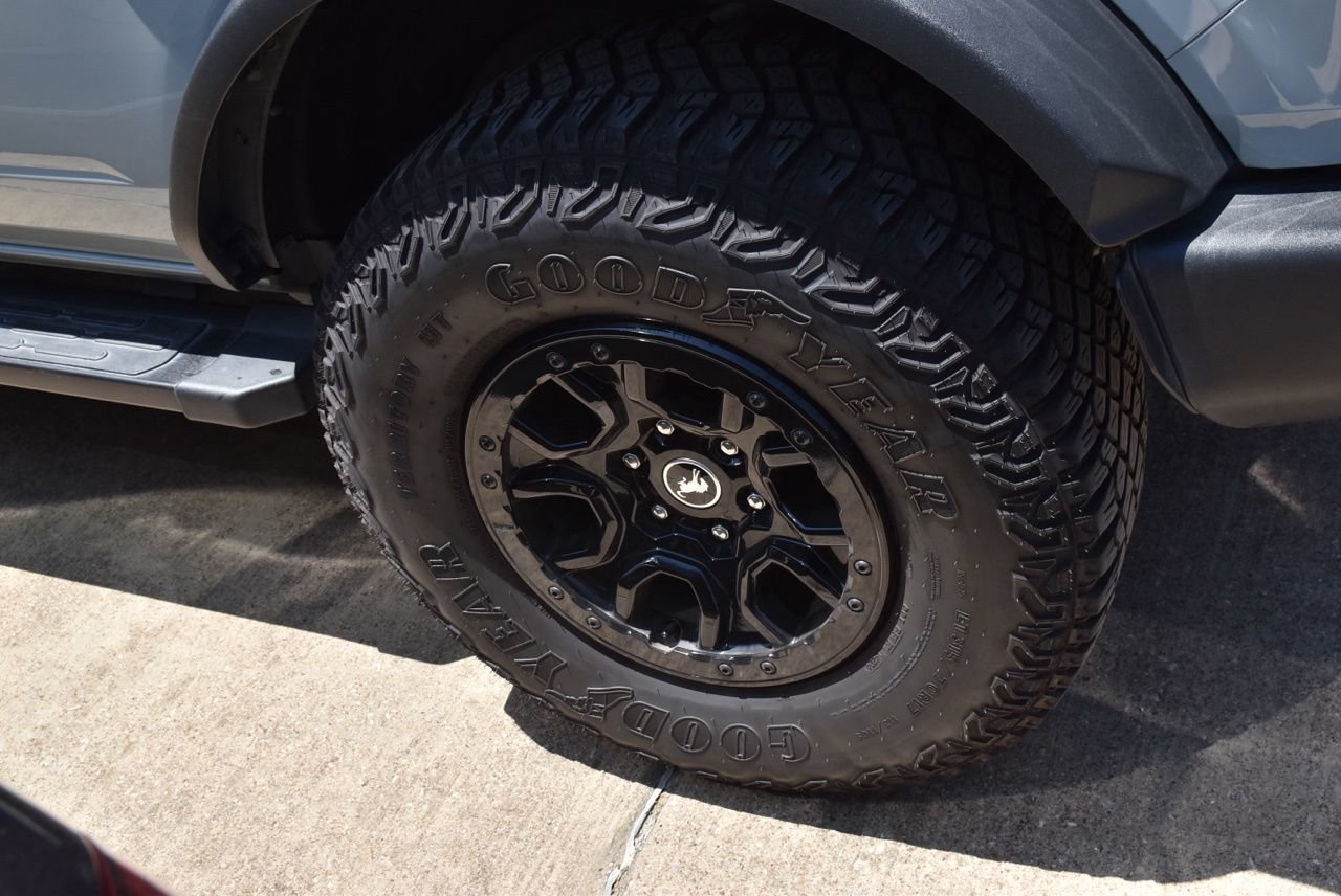 Certified 2024 Ford Bronco Wildtrak AWD/4WD image 12