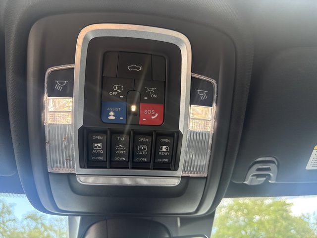 Used 2021 RAM 1500 Laramie AWD/4WD image 27