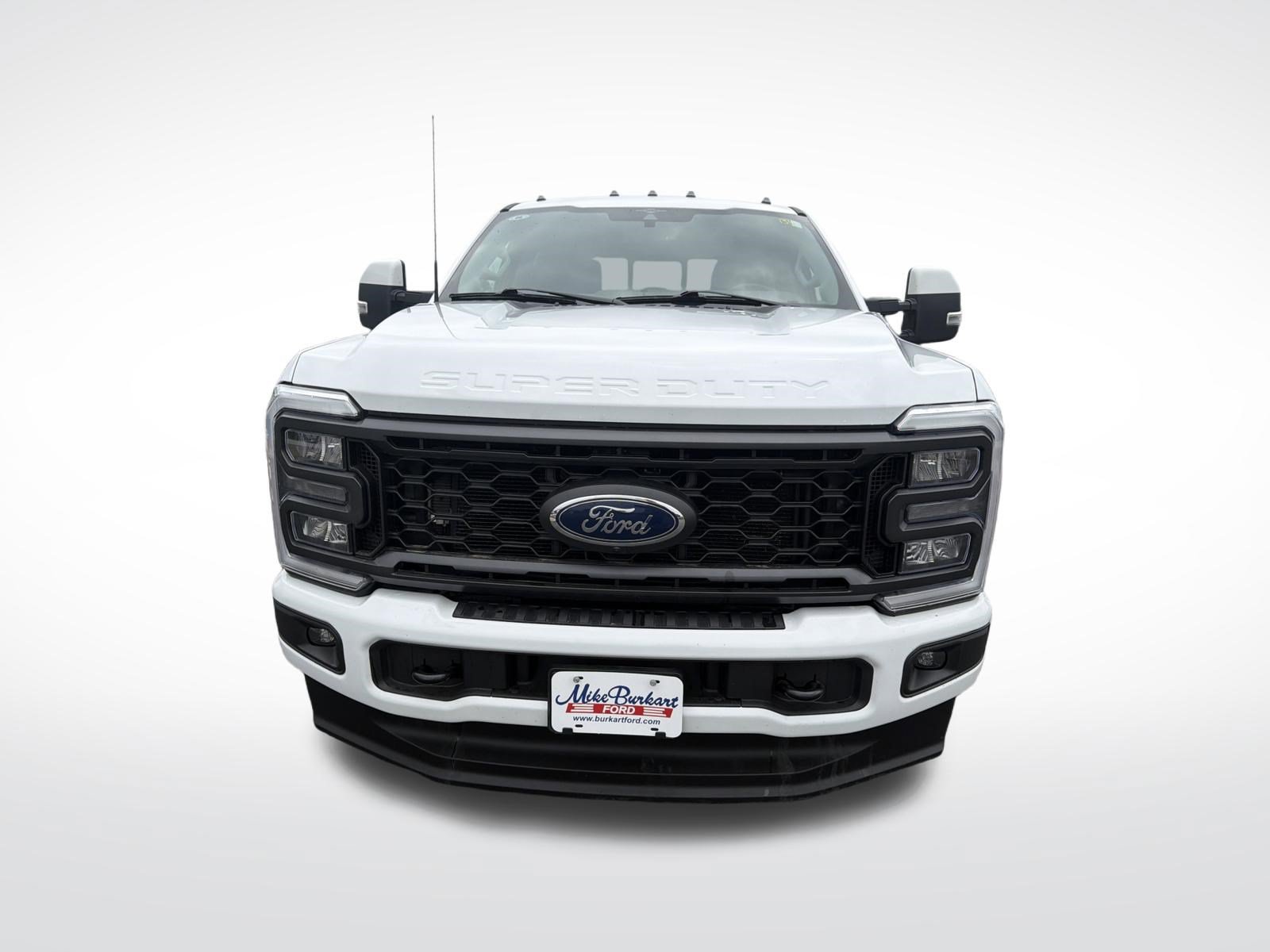 Certified 2023 Ford F250 Lariat w/ Sport Appearance Package AWD/4WD image 3