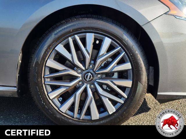 Used 2024 Nissan Altima 2.5 SV image 11