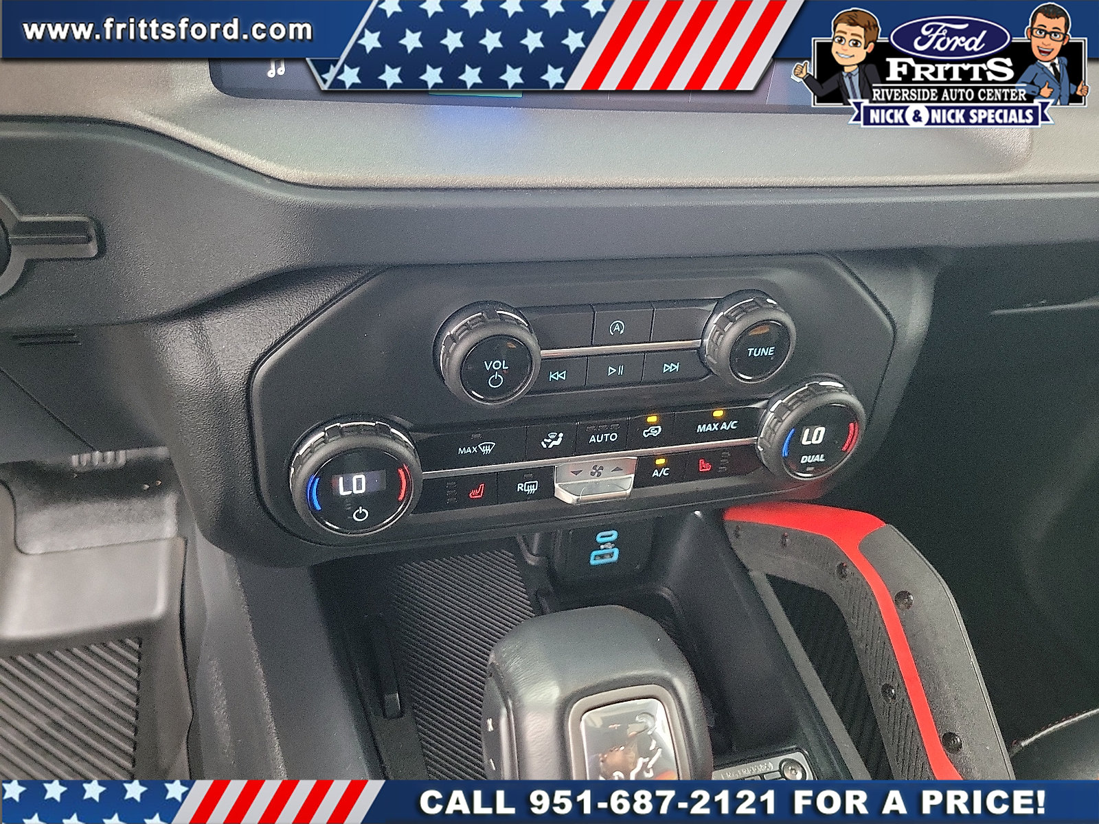 Certified 2025 Ford Bronco Big Bend w/ Black Diamond Package AWD/4WD image 9