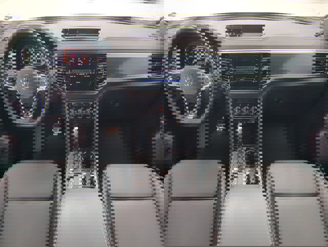 Used 2020 Volkswagen Atlas Cross Sport SEL R-Line image 13