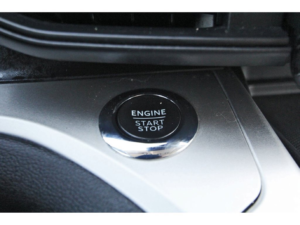 Certified 2022 Ford Explorer XLT RWD image 29