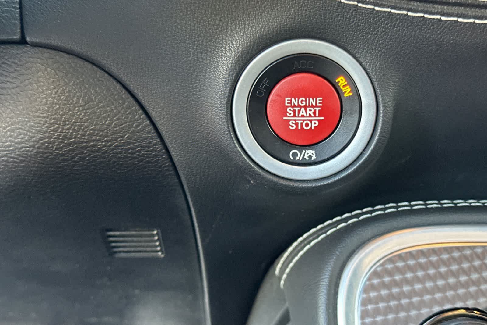 Used 2020 Dodge Challenger SRT Hellcat Redeye RWD image 23