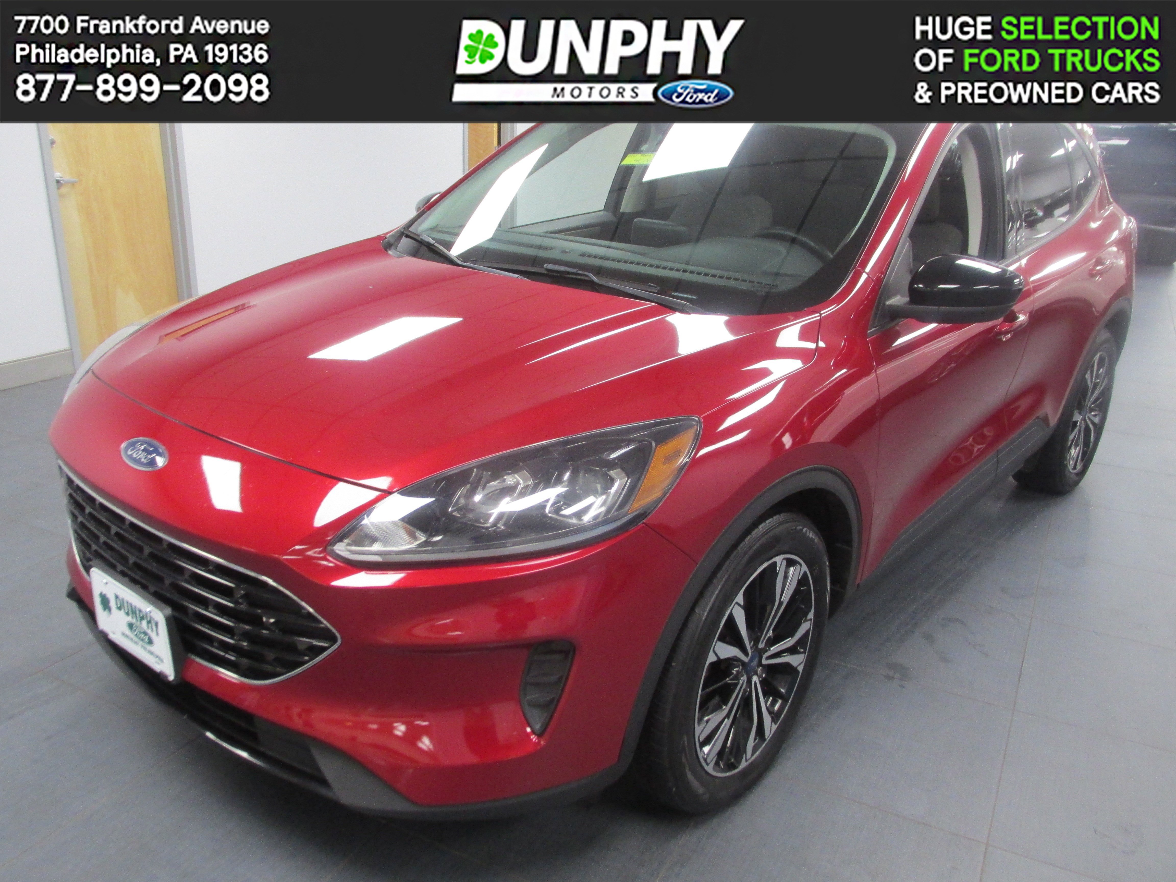 Certified 2021 Ford Escape SE w/ SE Sport Appearance Package image 7