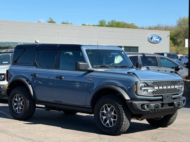 Certified 2025 Ford Bronco Badlands AWD/4WD image 44
