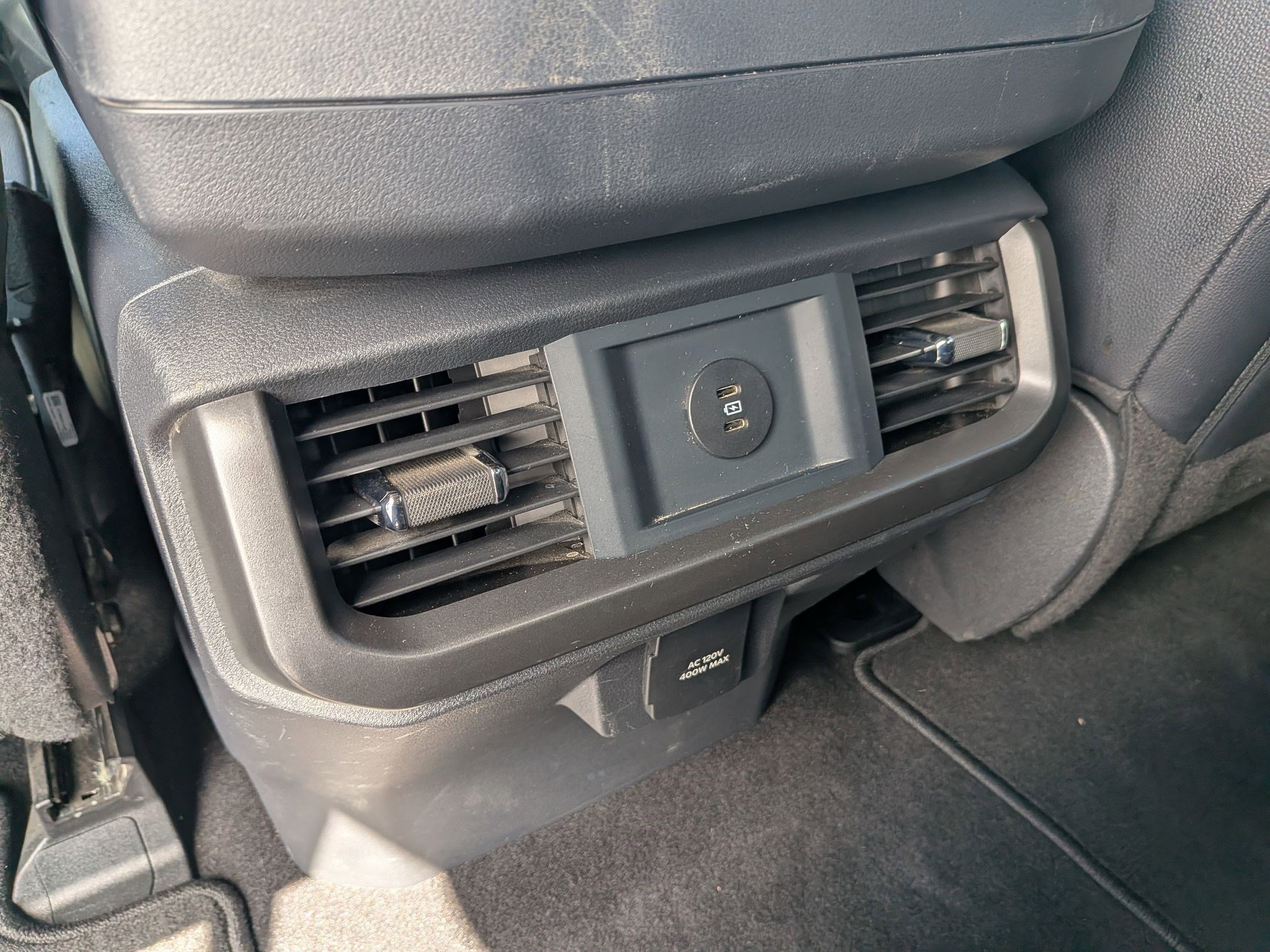 Certified 2025 Ford F150 Lariat image 32