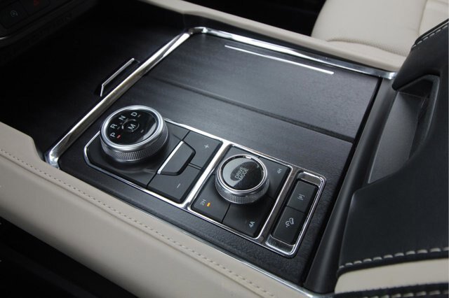 Certified 2022 Ford Expedition Max Platinum AWD/4WD image 16
