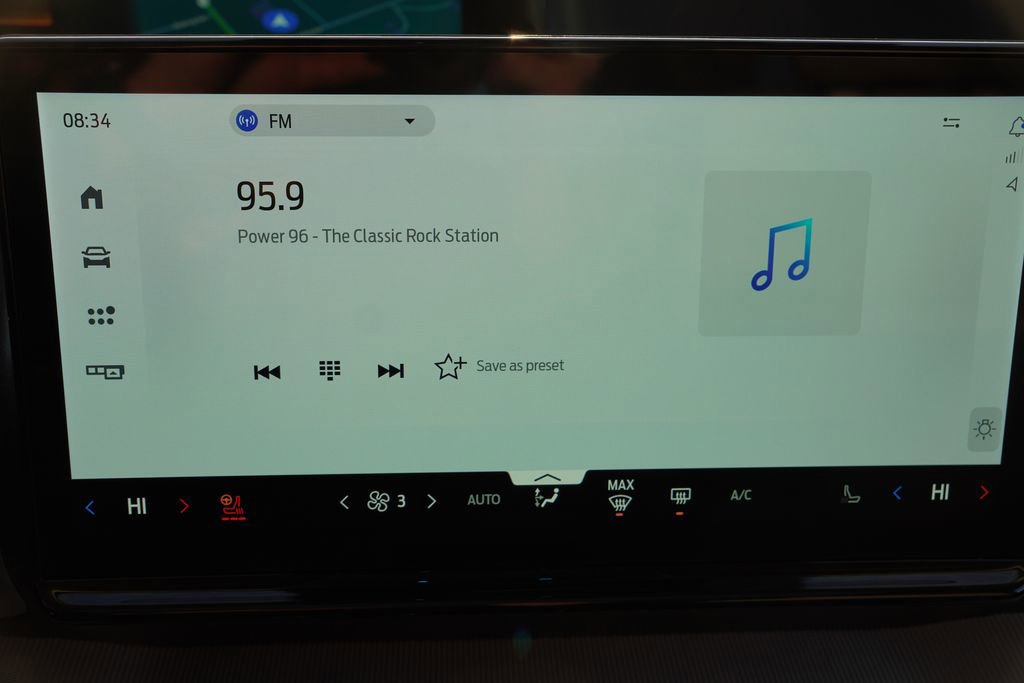 Certified 2025 Ford Expedition Active image 31