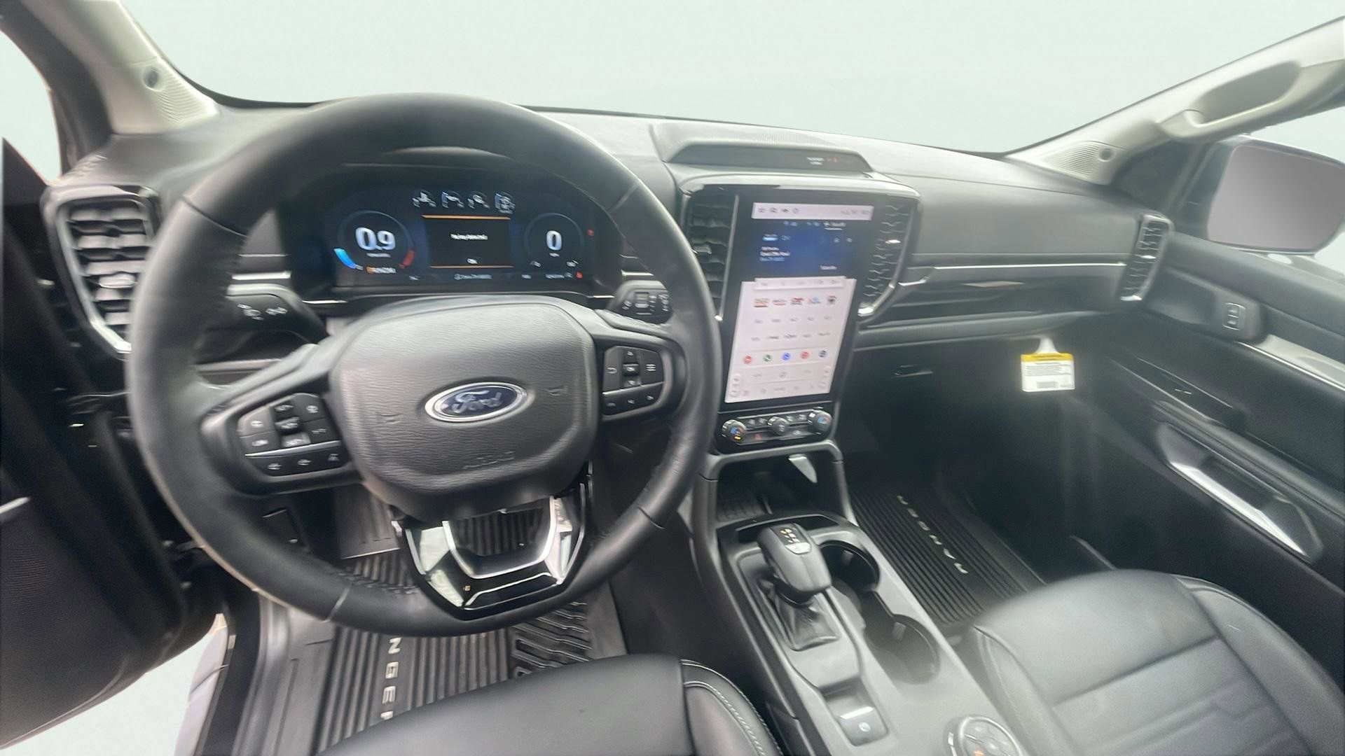 Certified 2024 Ford Ranger Lariat w/ Advanced Towing Package image 11