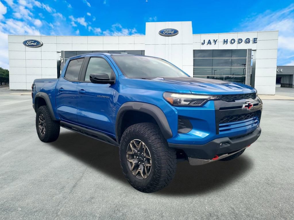 Used 2024 Chevrolet Colorado ZR2 w/ Technology Package image 1