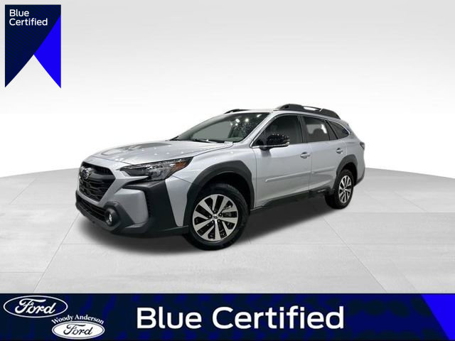Used 2025 Subaru Outback Premium image 1