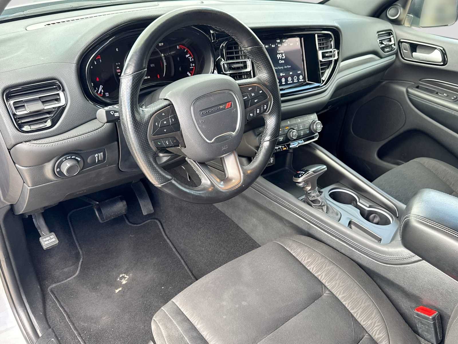 Used 2023 Dodge Durango SXT w/ SXT Blacktop Group AWD/4WD image 2