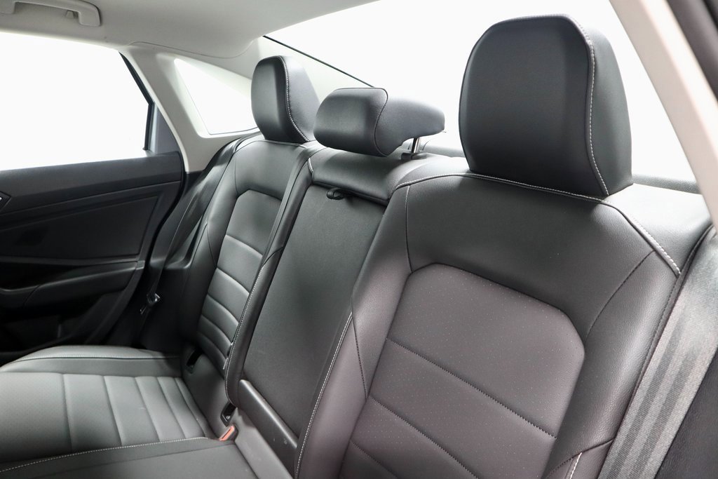 Used 2024 Volkswagen Jetta SE image 22